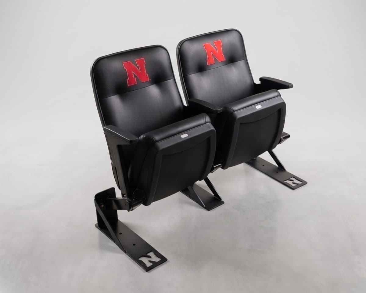 Premium Seats — Front Row Seats